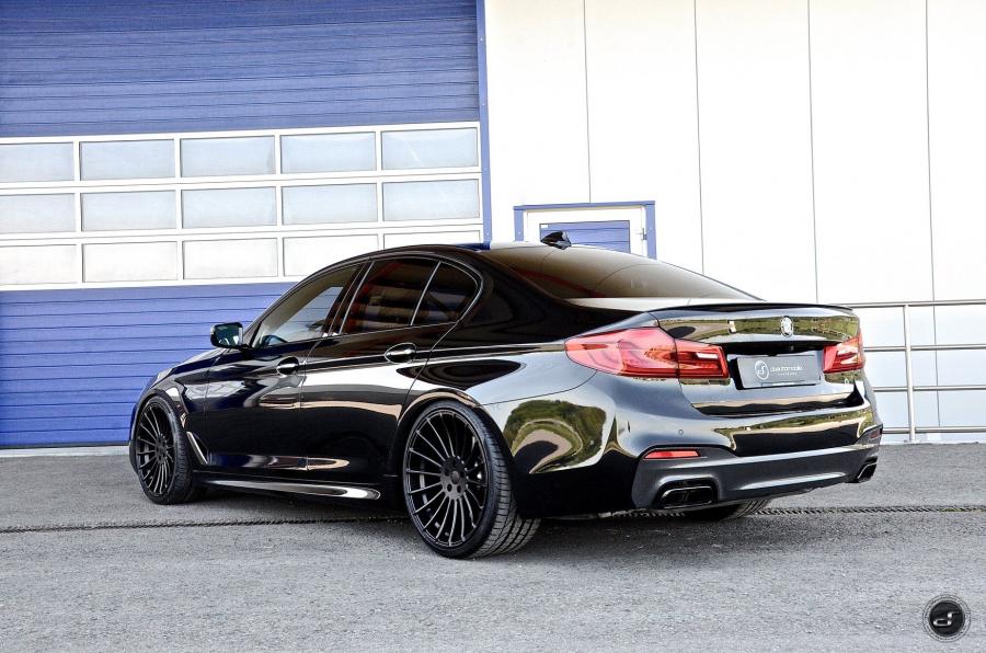  BMW M550i xDrive by DS Automobile (G30) 2020 года  (фото 6 из 7)